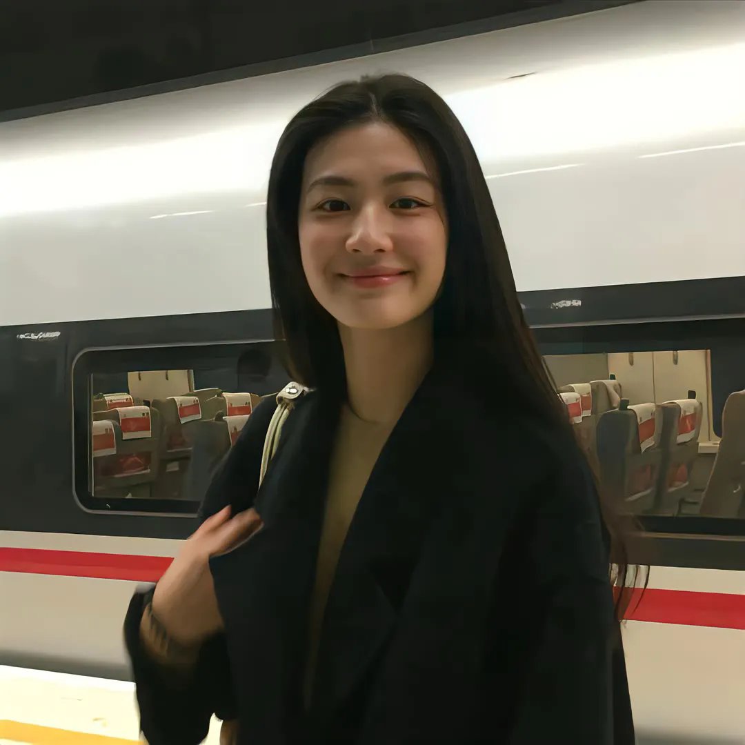 陈赫连 照片